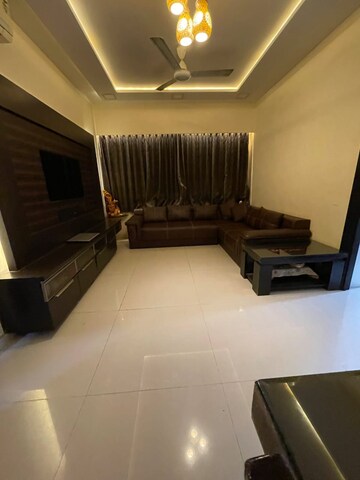 Master Bedroom in 2 BHK Apartment at Lalani Grandeur, Goregaon East – for Rent