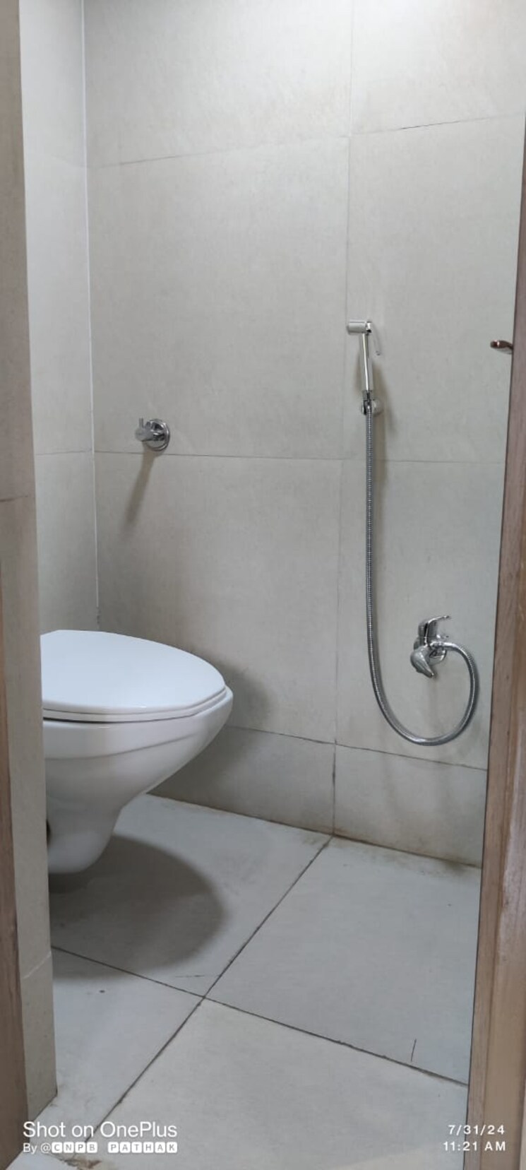 Bathroom, pali hill 1 Bedroom 394 Sq.Ft. Apartment In Pali Hill Mumbai 8330336