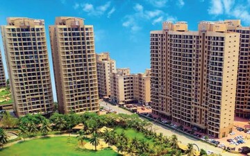 2 BHK Apartment For Rent in K Raheja Heights, Malad East