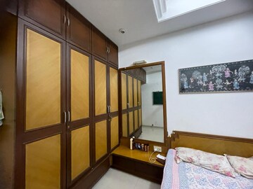 Kitchen in 2 BHK Apartment at Vile Parle West – for Rent