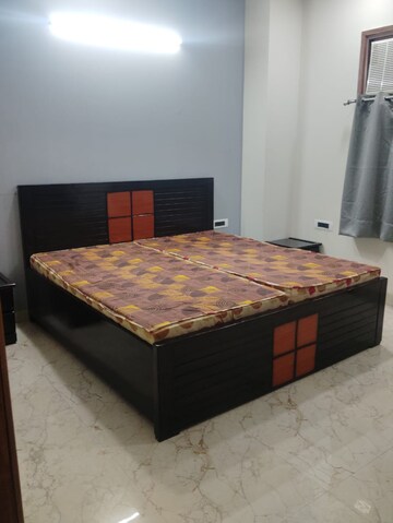 Bedroom in 2 BHK Apartment at Signature Global Prime, Sector 63a – for Sale