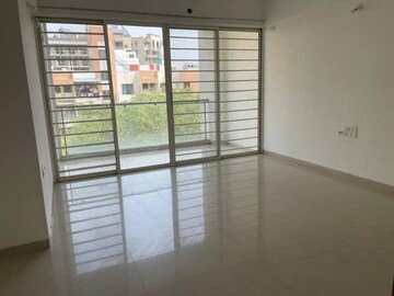 Room in 3.5 BHK Penthouse at Rohan Seher, Baner – for Sale