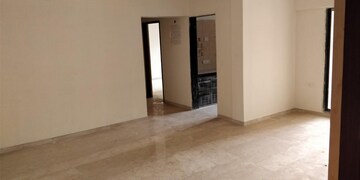 Room in 2 BHK Apartment at MM Spectra, Chembur – for Rent