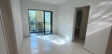 Room in 3 BHK Apartment at One Meraki, Chembur – for Rent