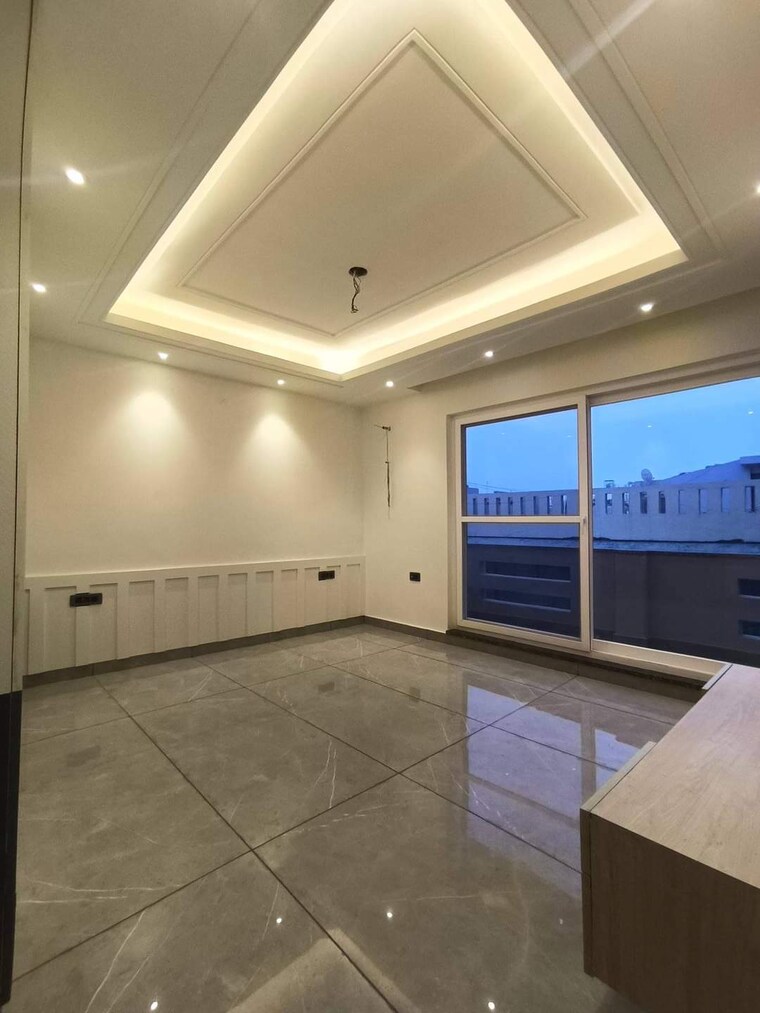 Bedroom, sector 43 4 Bedroom 290 Sq.Yd. Builder Floor In Sector 43 Faridabad 8330574