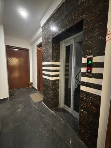 Parking in 3 BHK Builder Floor at Freedom Fighters Enclave – for Rent