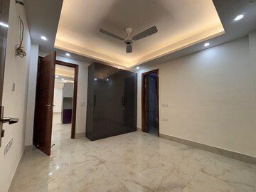 Room in 3 BHK Builder Floor at Freedom Fighters Enclave – for Rent
