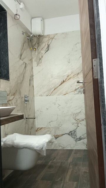 Bathroom in 1 BHK Apartment at Anant Tara, Kandivali West – for Rent