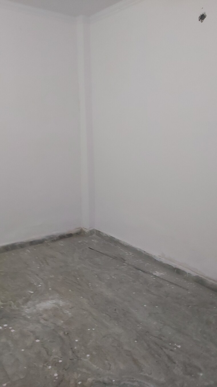 undefined, pandav nagar 3 Bedroom 850 Sq.Ft. Builder Floor In Pandav Nagar Delhi 8330824