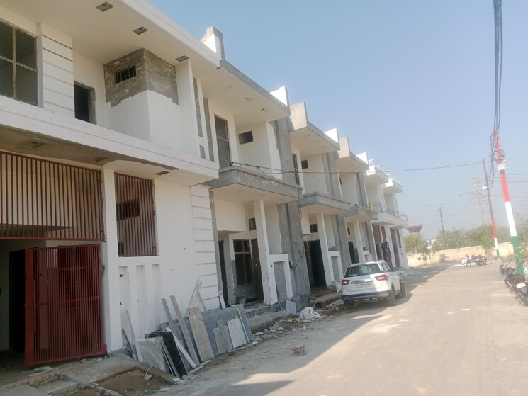 Exterior View, maqbara diggi  182 Sq.Yd. Plot In Maqbara Diggi Meerut 8330840