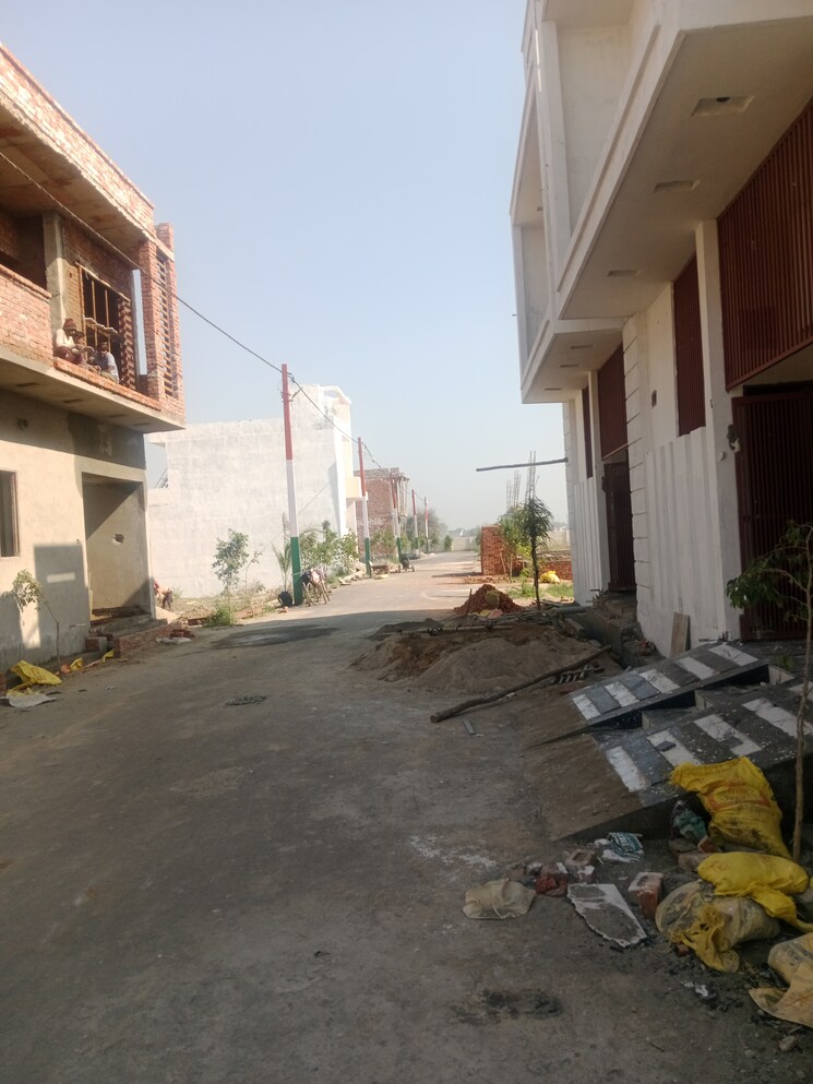 Exterior View, maqbara diggi  182 Sq.Yd. Plot In Maqbara Diggi Meerut 8330840