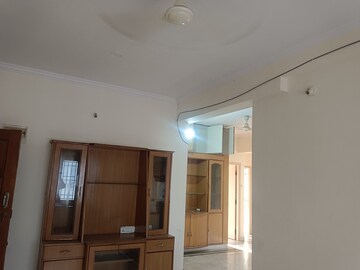Room in 3 BHK Independent House at Ejipura – for Rent
