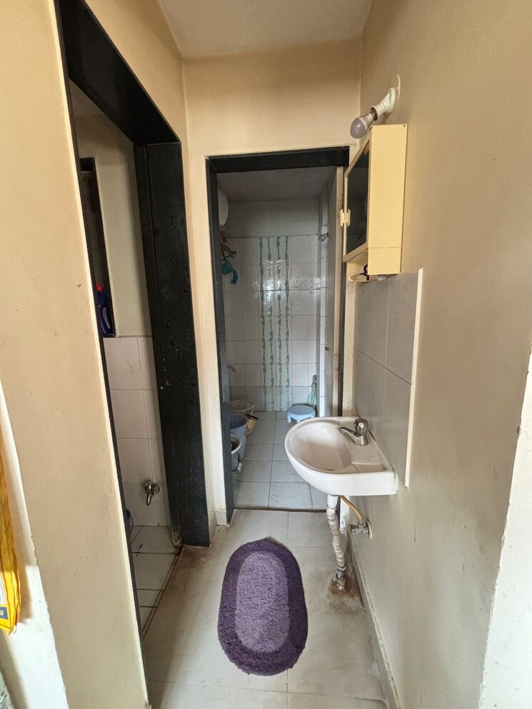 Bathroom, bhandari-nea 1 Bedroom 417 Sq.Ft. Apartment In Sus Pune 8330906