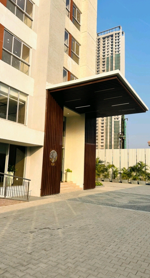 2 BHK + Pooja Room Apartment For Sale in Piramal Vaikunth