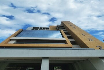  Showroom – Exterior View View at Naranpura - for Rent
