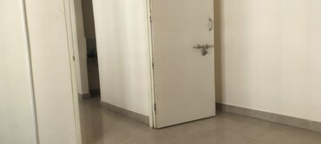 Room in 1 BHK Apartment at Mountain Breeze, Powai – for Rent
