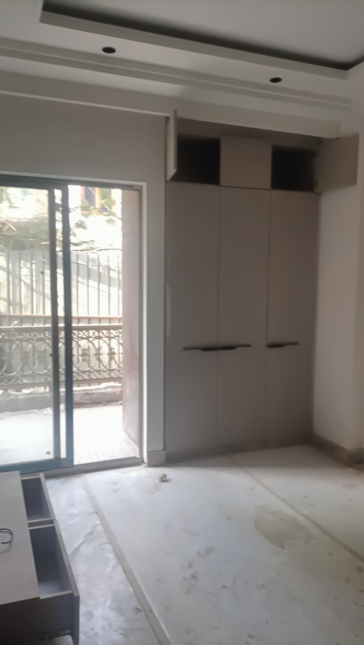 Room, vikas puri 3.5 Bedroom 1784 Sq.Ft. Builder Floor In Vikas Puri Delhi 8330999