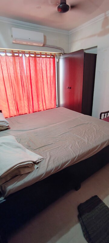 Bedroom in 3 BHK Apartment at Heena Gokul Crescent, Andheri East – for Rent
