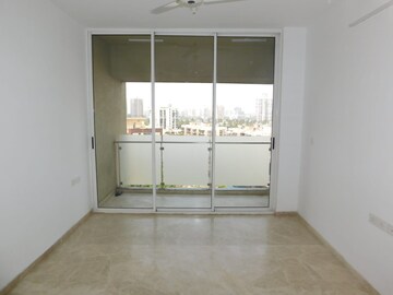 3 BHK Apartment For Rent in Runwal Elegante, Andheri West