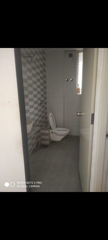 Bathroom in 2 BHK Apartment at Hiradhan City, Chandkheda – for Rent
