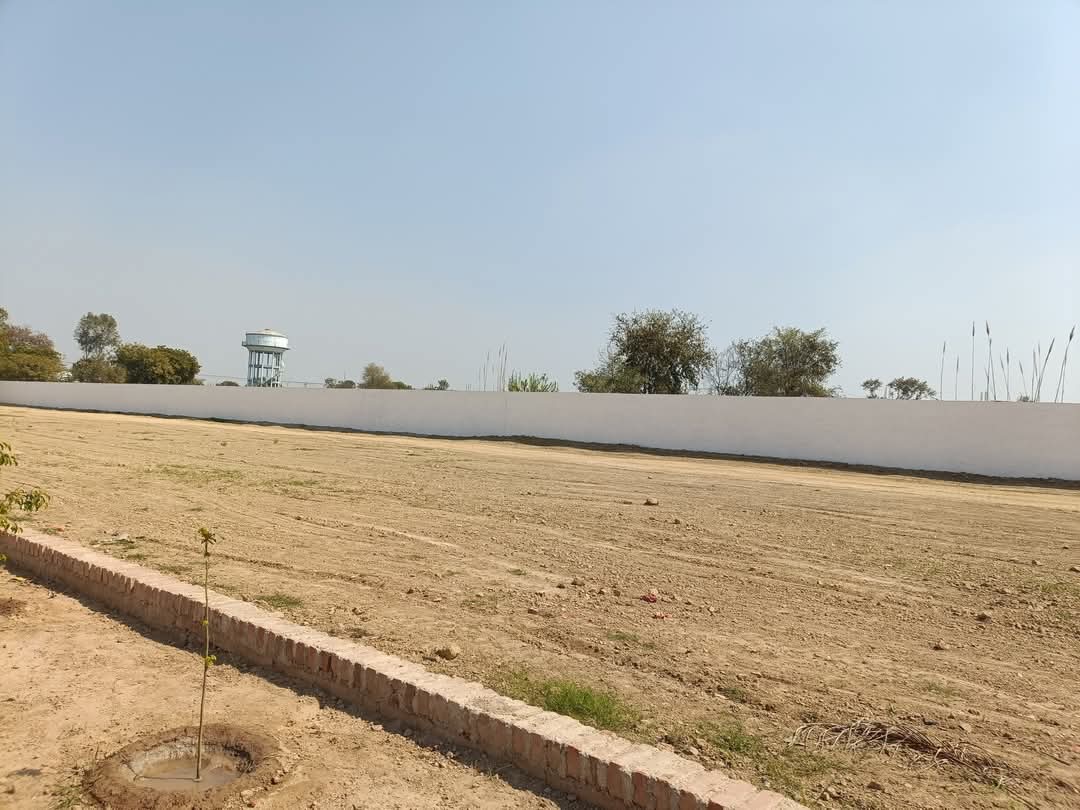 Plot For Sale in Defence Empire