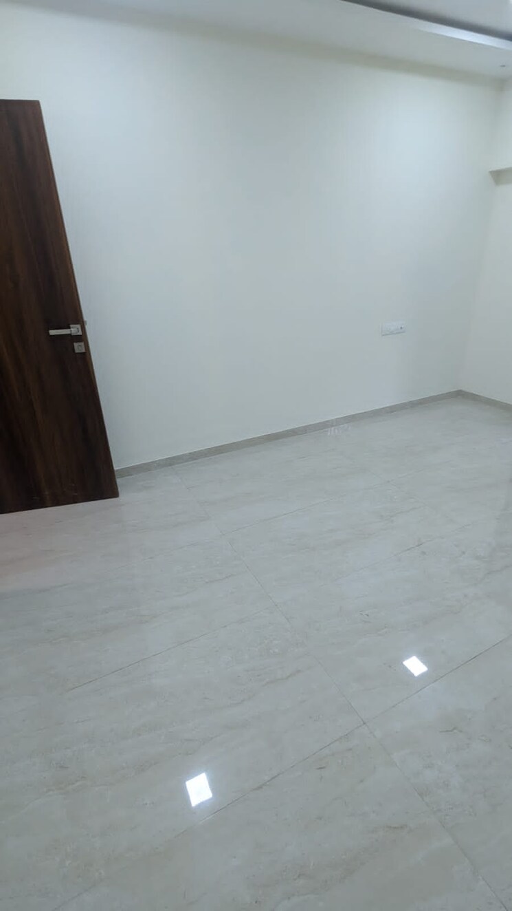 Room, platinum-life 2 Bedroom 665 Sq.Ft. Apartment In Andheri West Mumbai 8331095