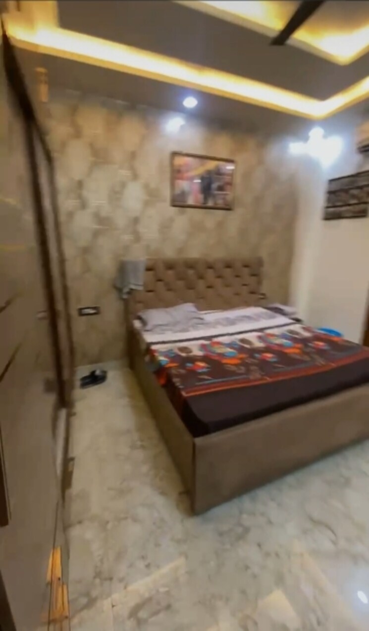 Bedroom, rwa-apartments-sector-30 6 Bedroom 210 Sq.Mt. Independent House In Sector 30 Noida 8331188