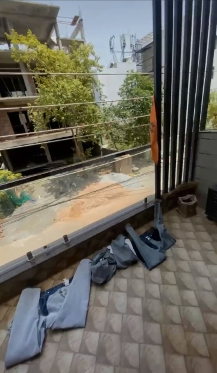 Balcony, rwa-apartments-sector-30 6 Bedroom 210 Sq.Mt. Independent House In Sector 30 Noida 8331188