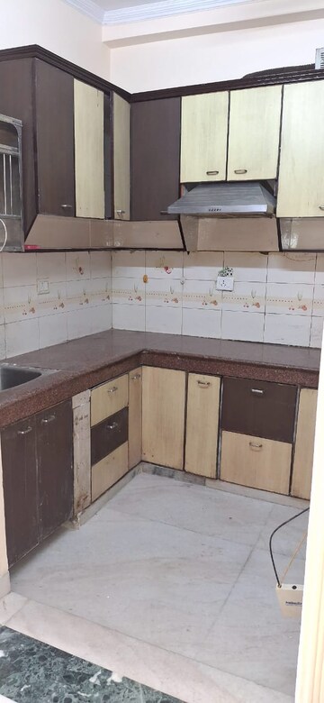 Kitchen in 3 BHK Builder Floor at Niti Khand – for Rent