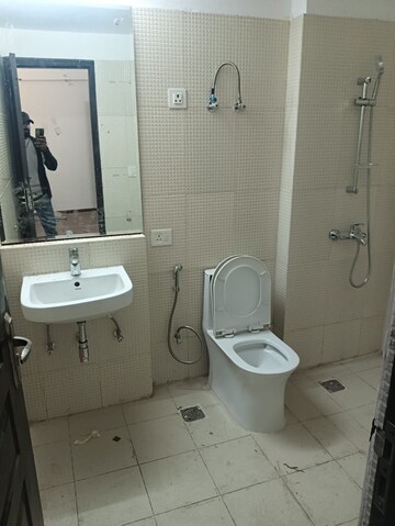 Bathroom in 3 BHK Apartment at 3C Orris Greenopolis, Sector 89 – for Rent