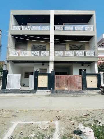 3.5 BHK Villa – Exterior View View at Sahastradhara Road - for Sale