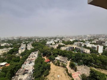 रेसिडेंशियल विला वर्ग यार्ड फॉर रीसेल इन सेक्टर 10 गुड़गांव  8331411