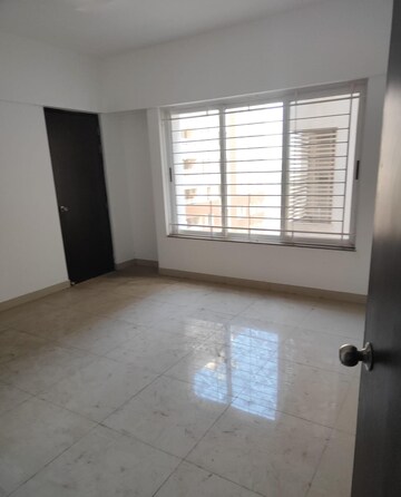 Room in 4 BHK Apartment at Vyom Avinea, Hadapsar – for Sale