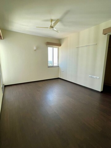 Room in 3 BHK Apartment at Puravankara Purva Zenium, Hosahalli – for Rent