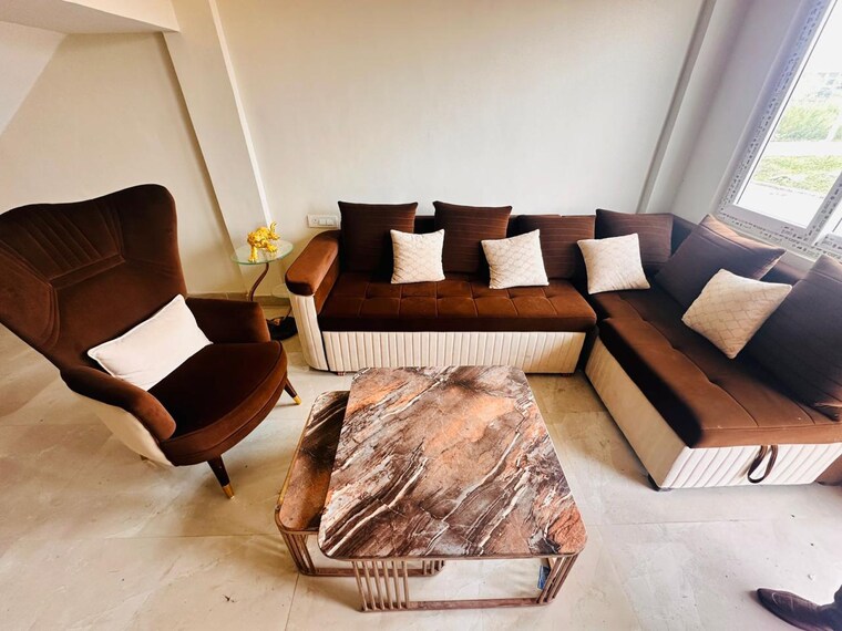 Living Room, kingson-green-villa-phase-2 3 Bedroom 2050 Sq.Ft. Villa In Panchsheel Green Greater Noida 8331699