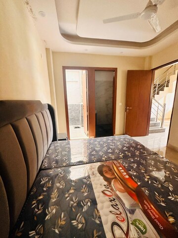 Bedroom in 3 BHK Villa at Kingson Green Villa Phase 2, Panchsheel Green – for Sale