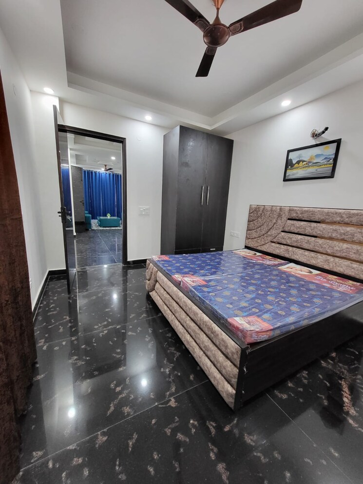 Bedroom, bptp-district-phase-2 3 Bedroom 150 Sq.Yd. Builder Floor In Sector 84 Faridabad 8331800
