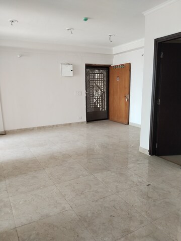 Room in 2 BHK Apartment at Amrapali Riverview, Amrapali Leisure Valley – for Rent