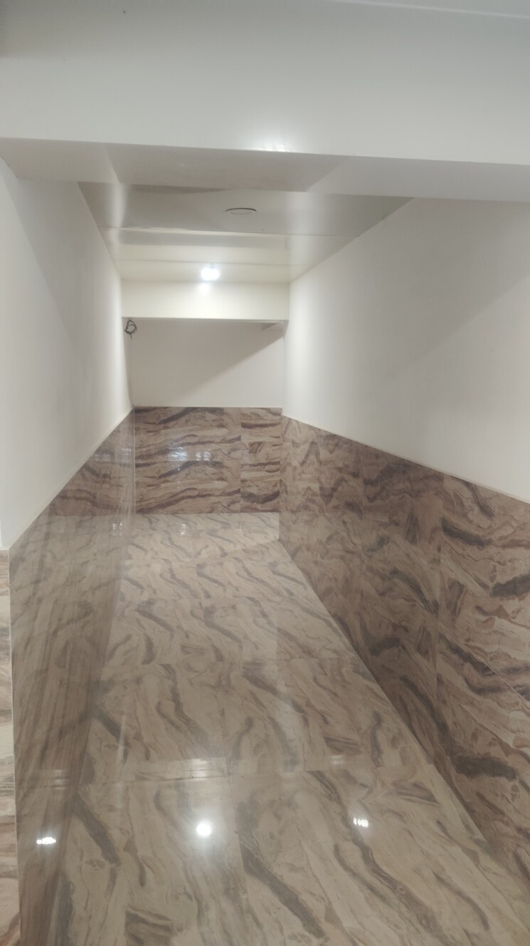 Room, universal-paradise 1 Bedroom 300 Sq.Ft. Apartment In Vile Parle East Mumbai 8332003