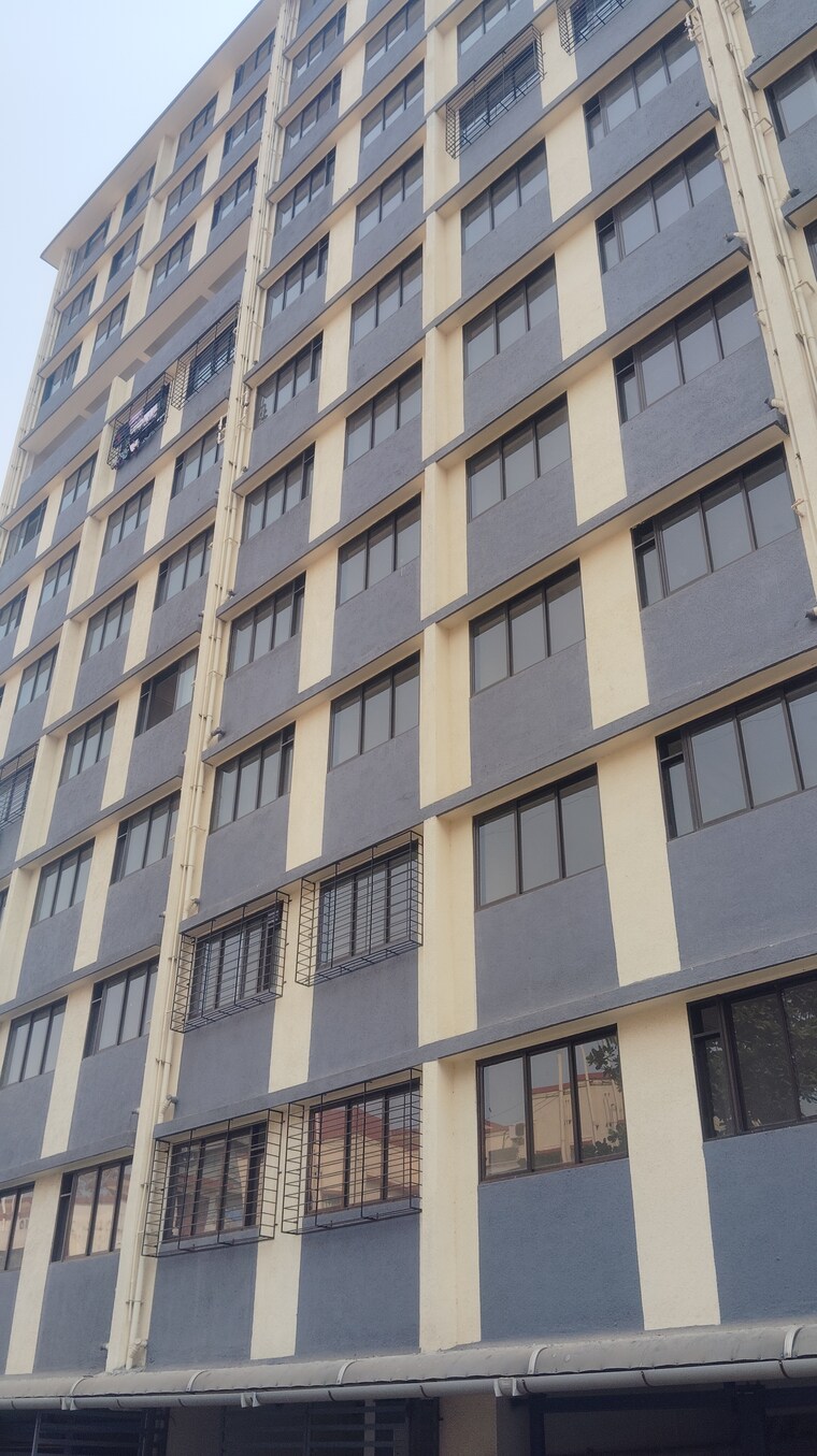 Exterior View, universal-paradise 1 Bedroom 300 Sq.Ft. Apartment In Vile Parle East Mumbai 8332003