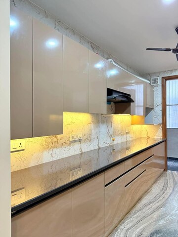 Kitchen in 2 BHK Builder Floor at DLF Cyber Park, Sector 20 – for Rent