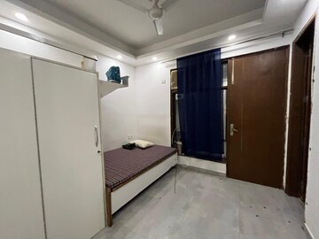 Bedroom in 2 BHK Apartment at Vasant Kunj – for Rent