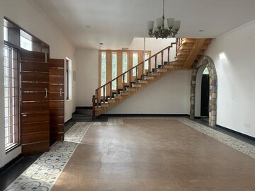 6 BHK Villa – Exterior View View at Sahastradhara Road - for Rent