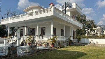 6 BHK Villa – Exterior View View at Sahastradhara Road - for Rent