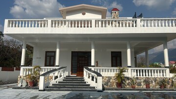 6 BHK Villa – Exterior View View at Sahastradhara Road - for Rent