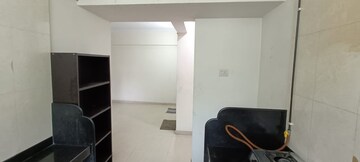 Furnished Amenities in 2 BHK Apartment at Arihant Balaji Pride, Chembur – for Rent