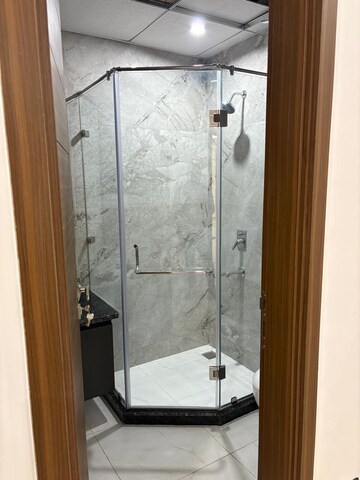 Bathroom in 3 BHK Builder Floor at ASF Towers, Udyog Vihar Phase 4 – for Rent