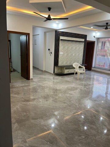 Room in 3 BHK Apartment at Banashankari – for Rent