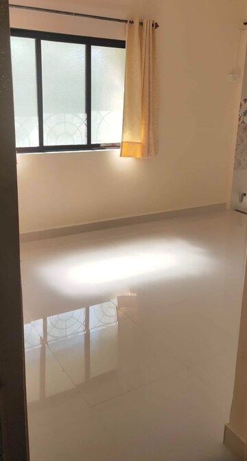 Bedroom in 1.5 BHK Apartment at Sector 8 – for Rent