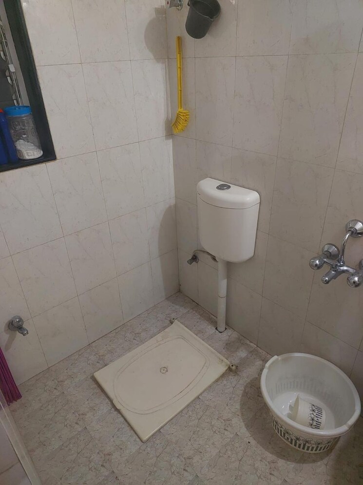 Bathroom, gundecha-sunflower 2 Bedroom 870 Sq.Ft. Apartment In Kandivali East Mumbai 8332739